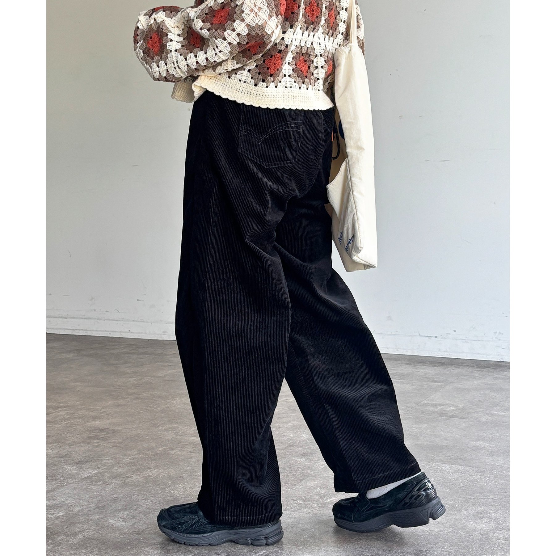 コーデュロイカーブパンツ | ファッション通販サイト NUGU