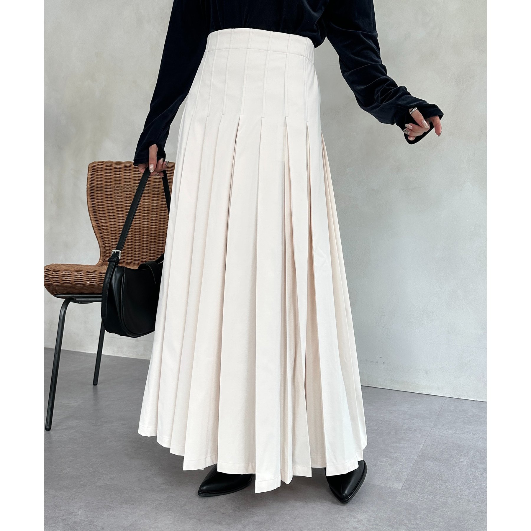 新品タグ付き Dot&stripes つぼみプリント プリーツロングスカート 新品タグ付き Dot&stripes つぼみプリント プリーツロング