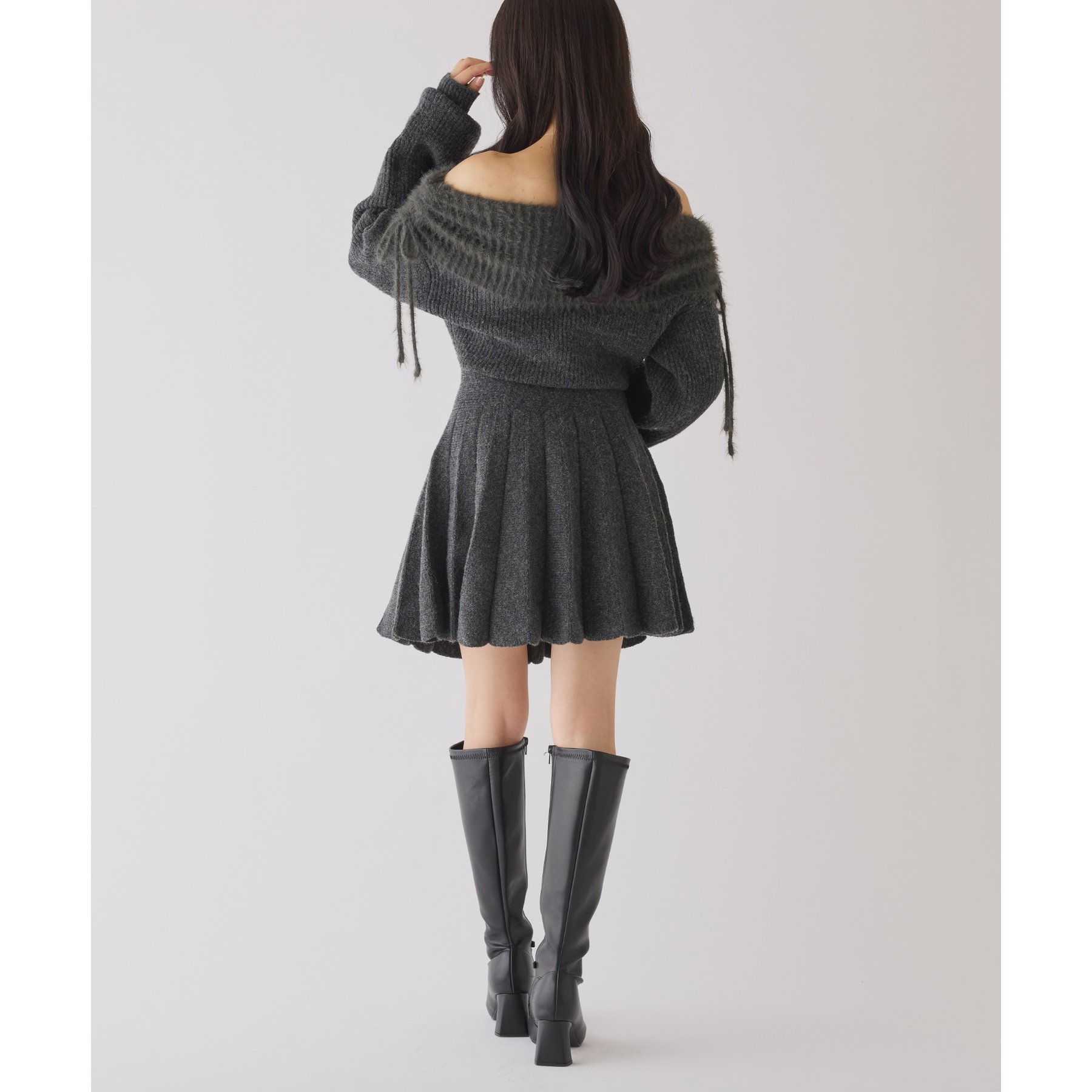 オフショルプリーツニットミニワンピ | ファッション通販サイト NUGU