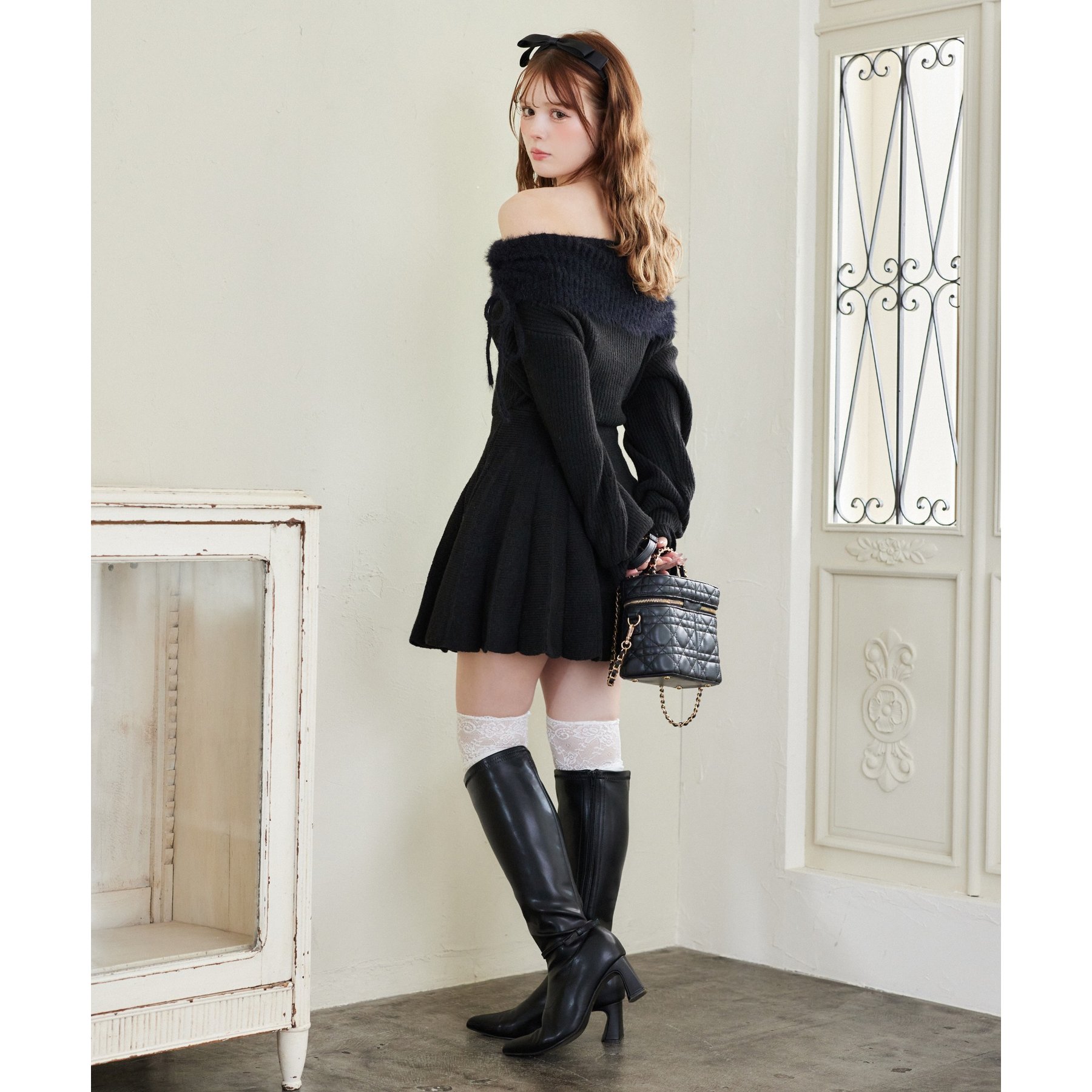 オフショルプリーツニットミニワンピ | ファッション通販サイト NUGU