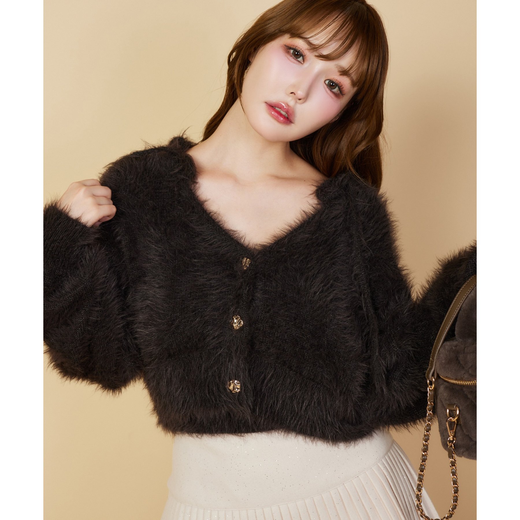 milkyフェザーショートカーデ | ファッション通販サイト NUGU