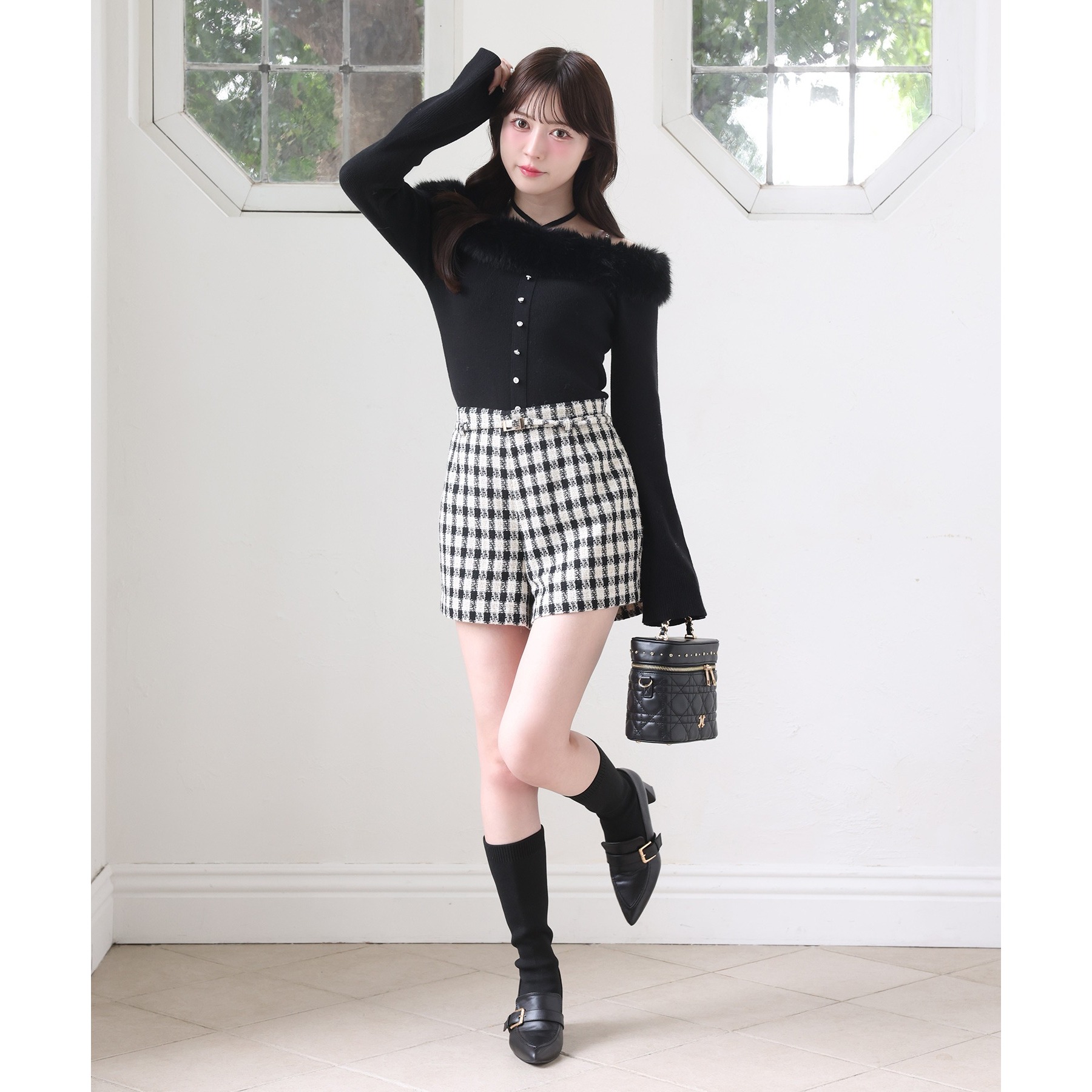 キラキラボタンファーオフショルニット | ファッション通販サイト NUGU