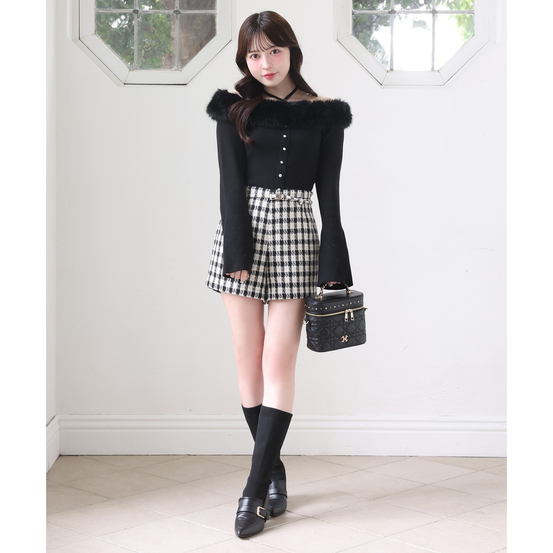 キラキラボタンファーオフショルニット | ファッション通販サイト NUGU