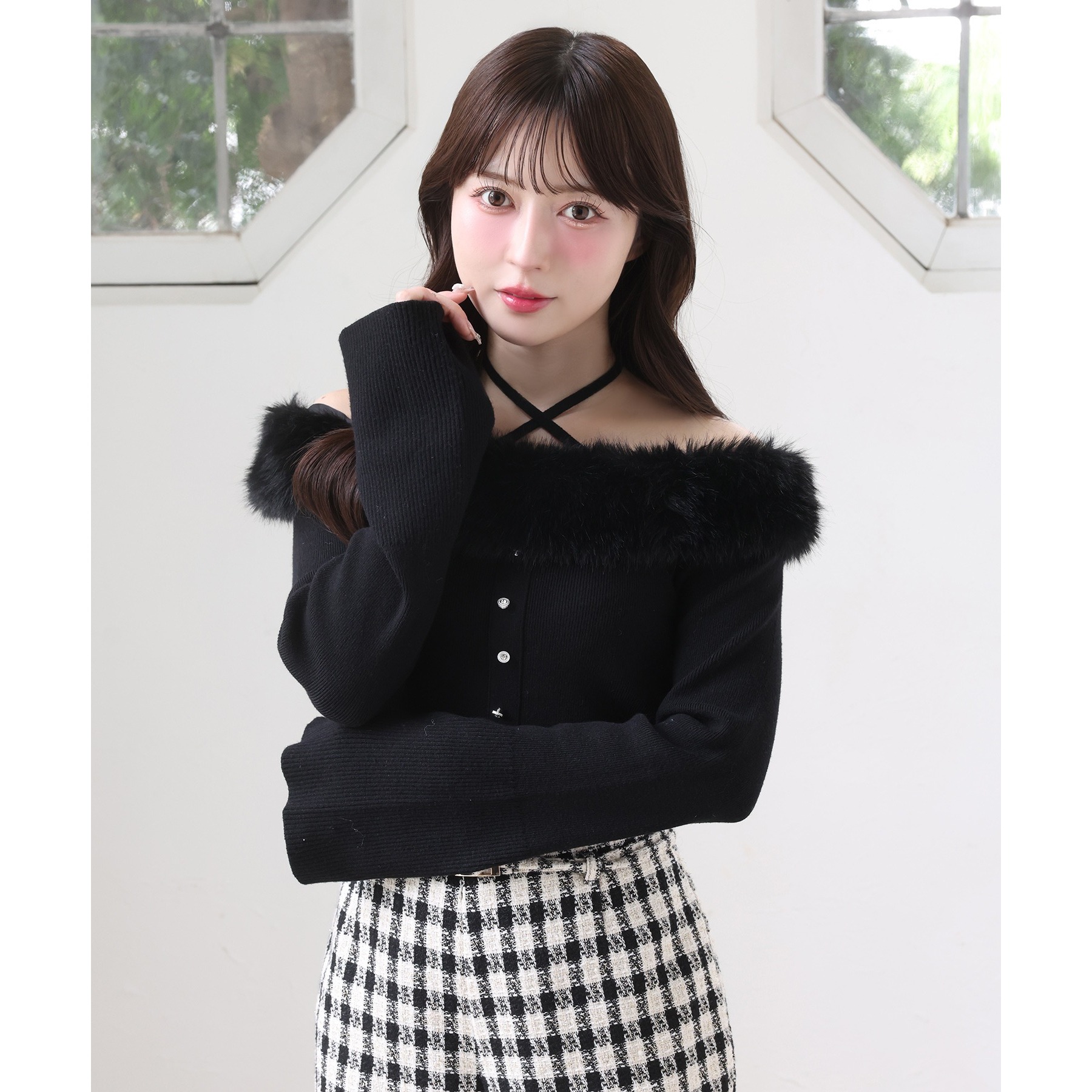 キラキラボタンファーオフショルニット | ファッション通販サイト NUGU