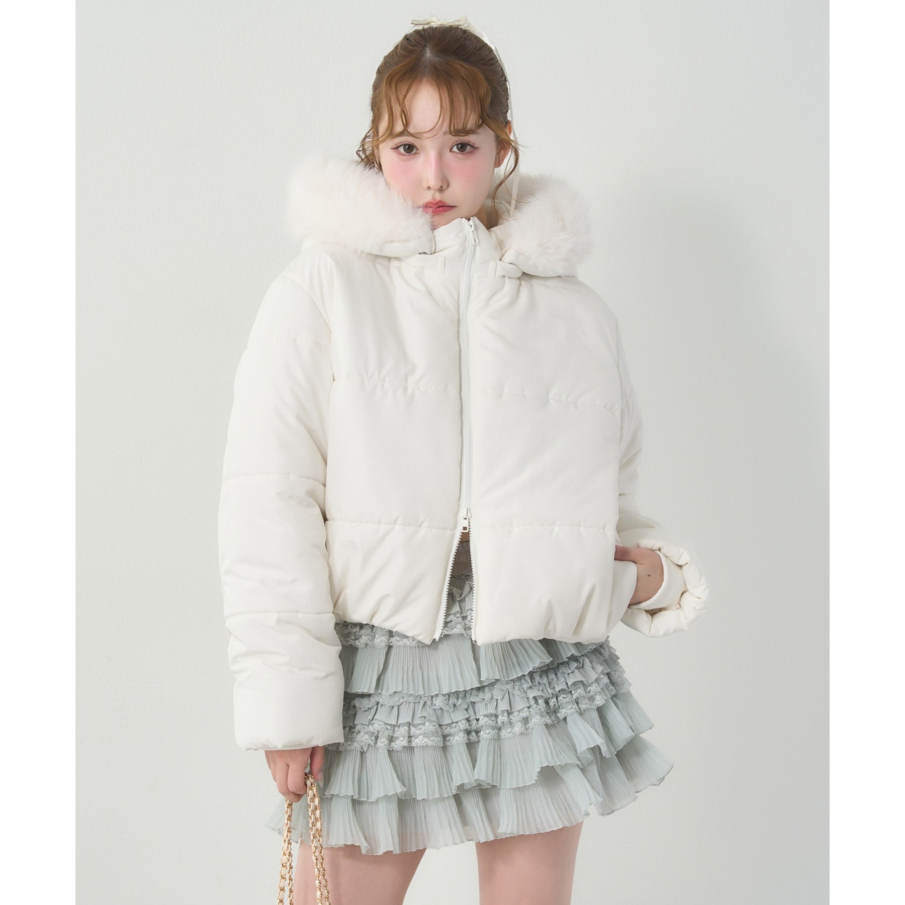 ファー付きショートフェイクダウン | ファッション通販サイト NUGU