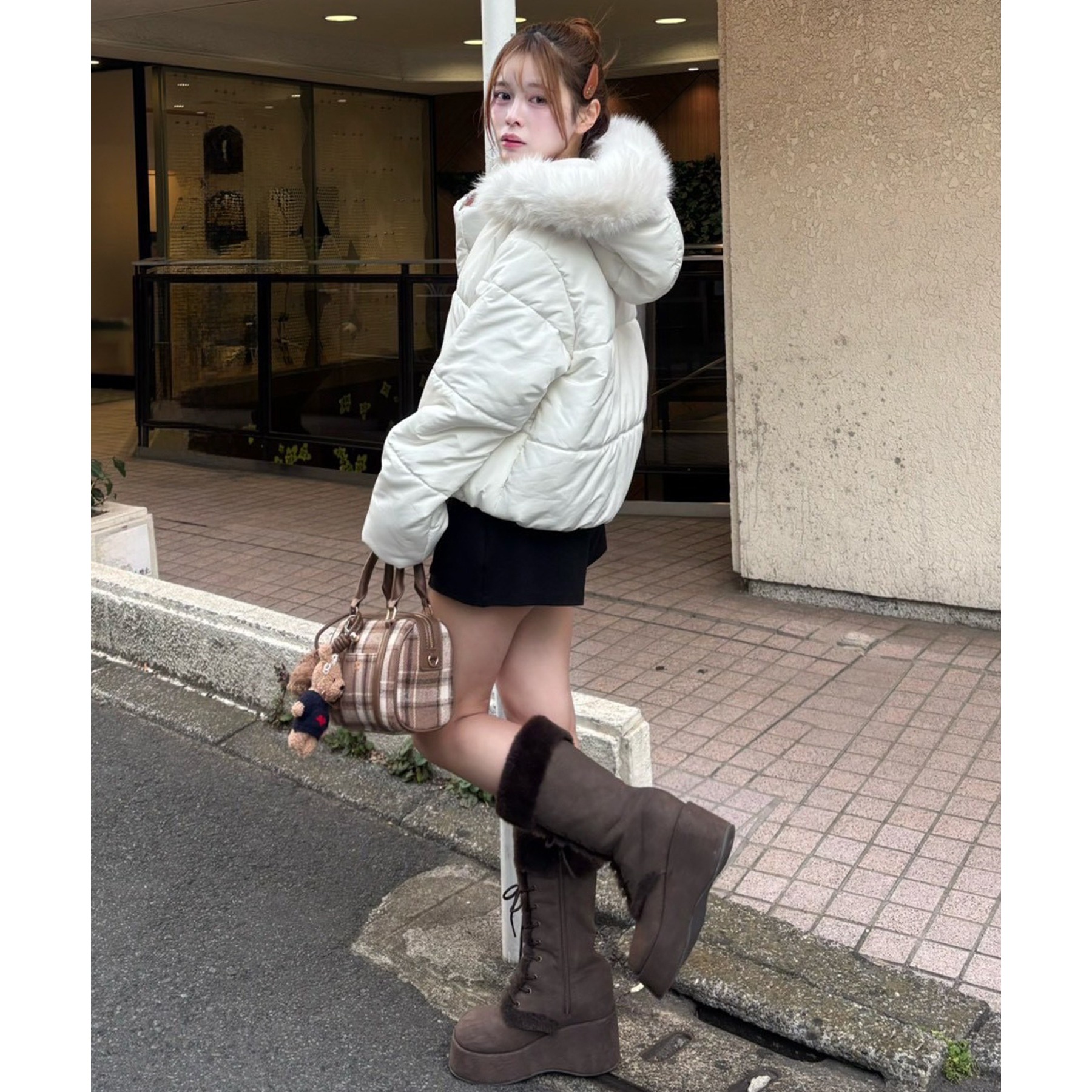 ファー付きショートフェイクダウン | ファッション通販サイト NUGU