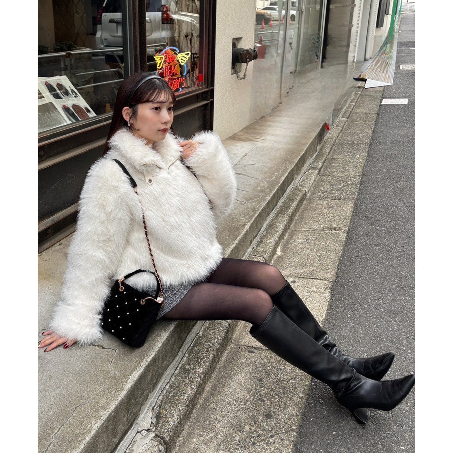 フェイクファーショートブルゾン | ファッション通販サイト NUGU