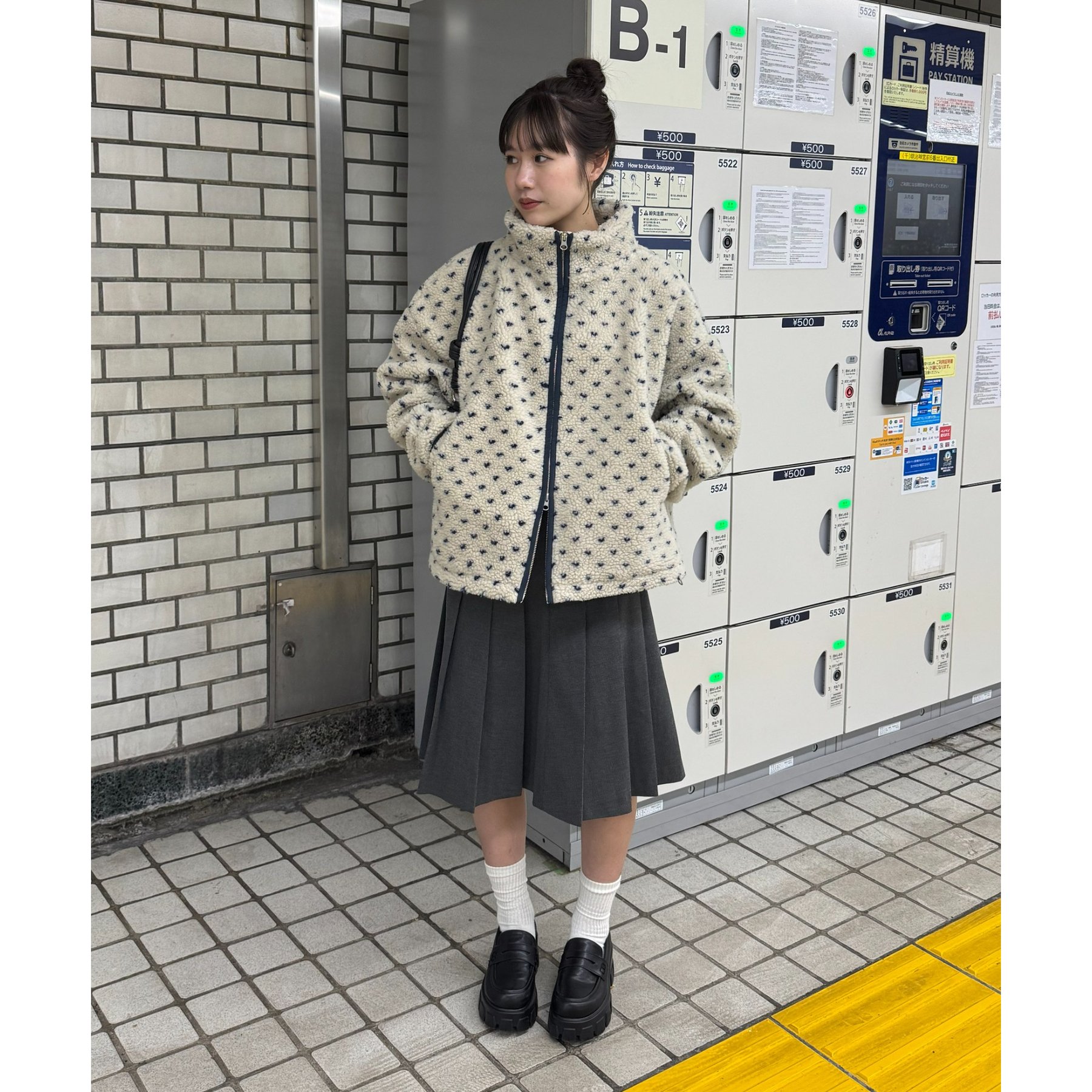 Saaa 【umm./WEB限定】パイピングボアジャケット ベージュ umm./WEB限定】パイピングボアジャケット | ファッション通販サイト NUGU