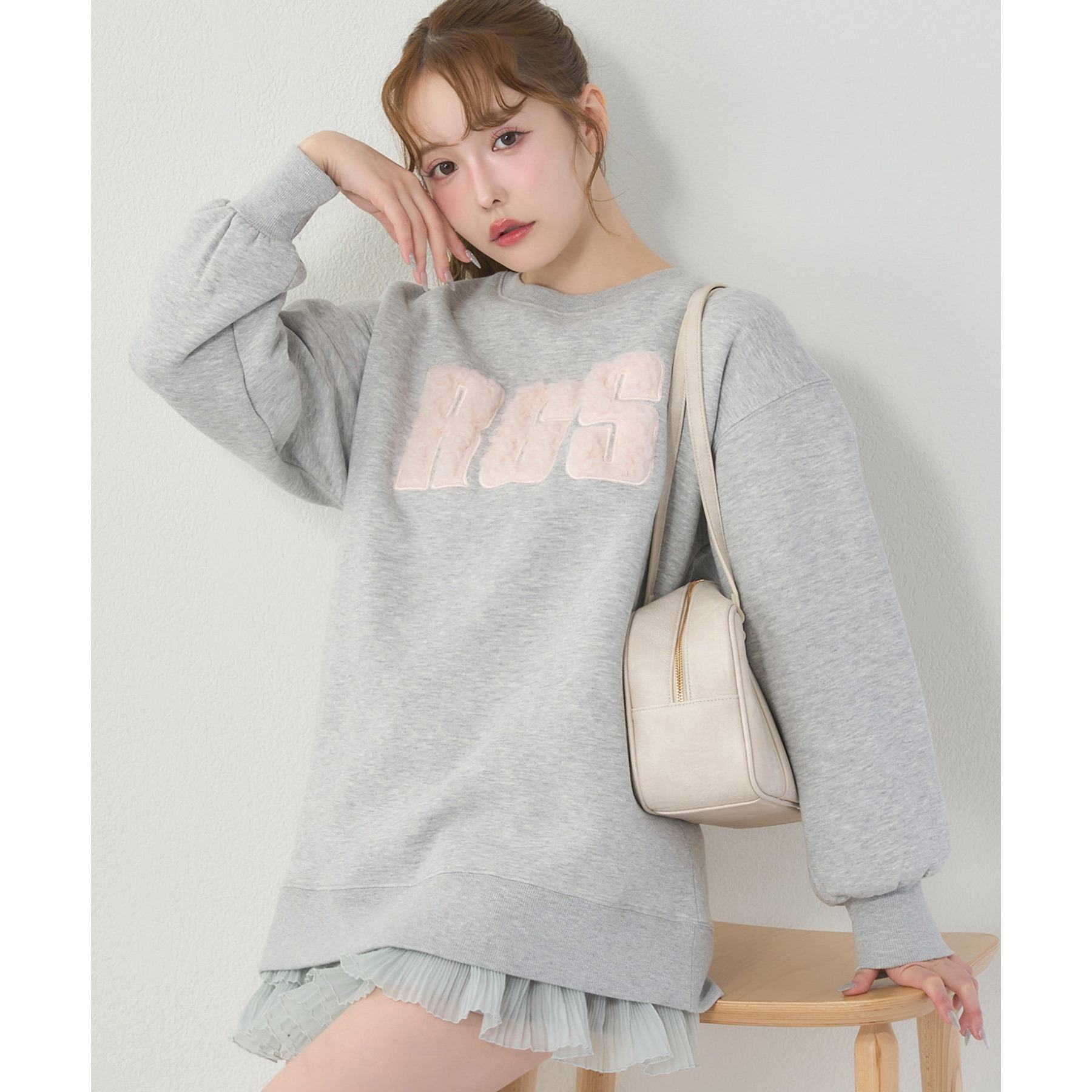 ロゴファースエット | ファッション通販サイト NUGU