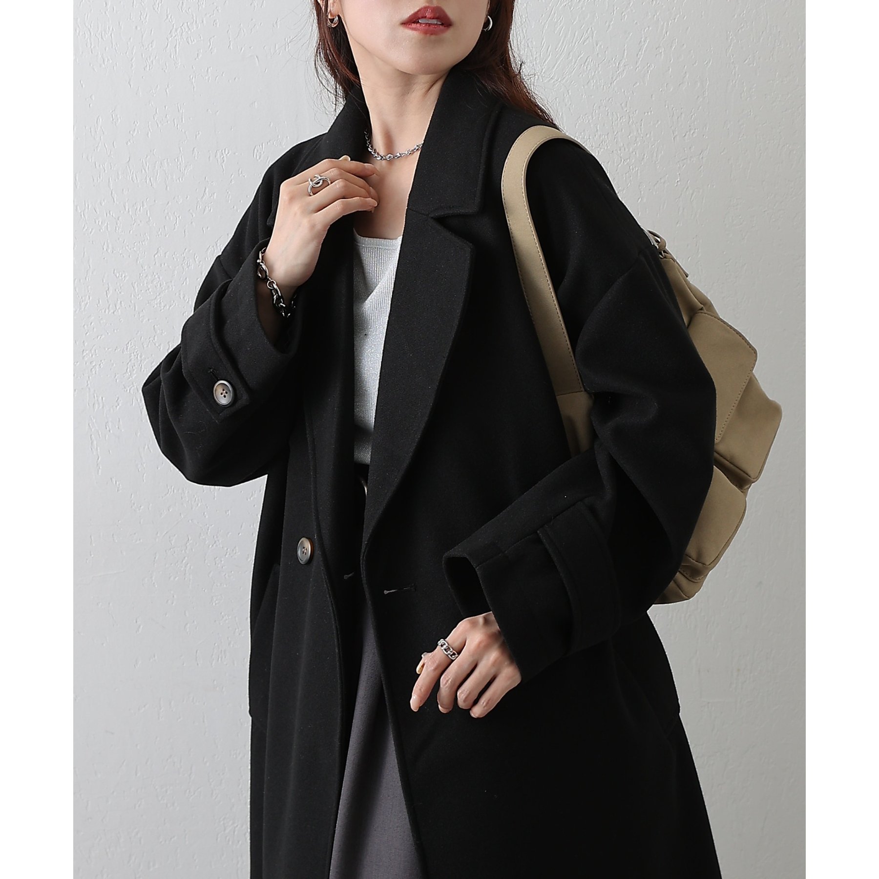 m様アクレント カプセルロッサ アンティークボリュームロングコートダブル 黒 モッサライトダブルロングコート | ファッション通販サイト NUGU