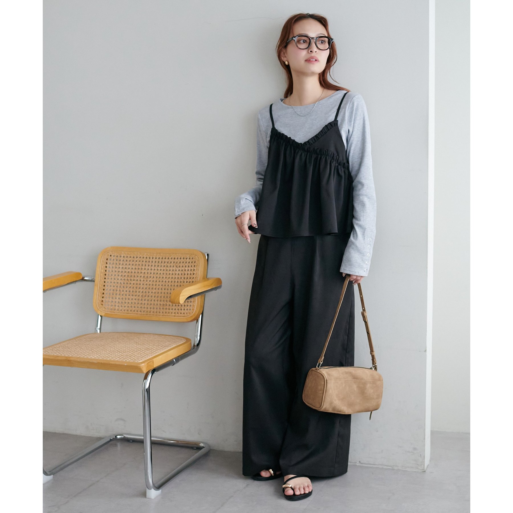 WEB限定】クロスフリルサロペット | ファッション通販サイト NUGU