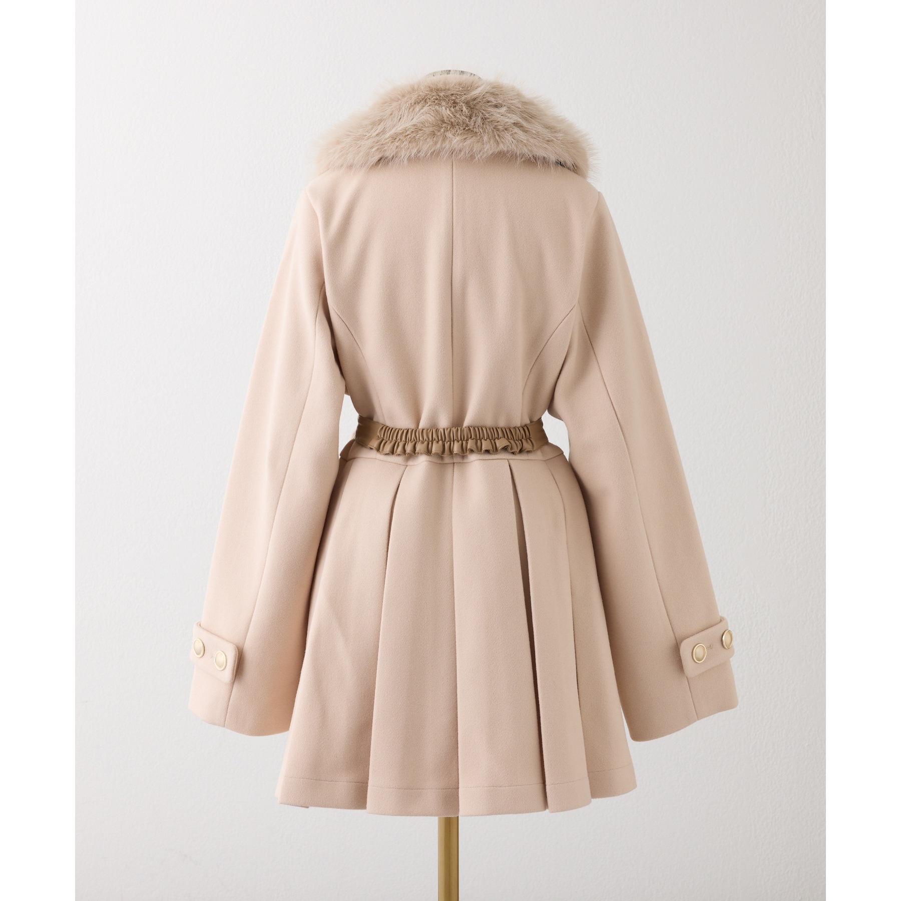 ウエストベルト付きフェイクファー襟ミドルコート | ファッション通販