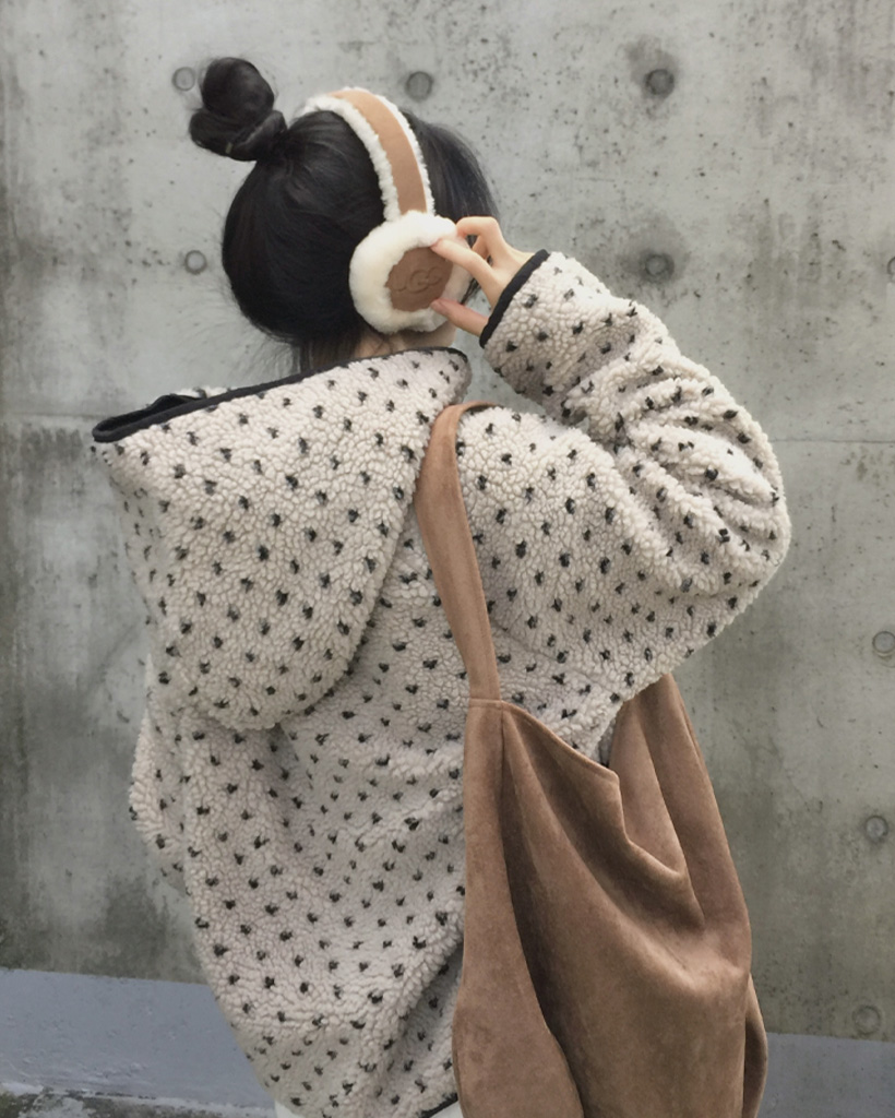 リバーシブル ドット柄 オーバーサイズ フード付き ボアフリース 中綿パーカー