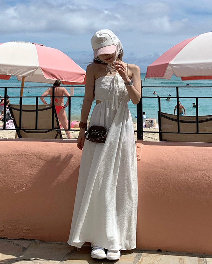 eneu ホルターネック ロングワンピース 🍨🩵 新作ホルターネックロングワンピース ̖́- 絶妙なアイス