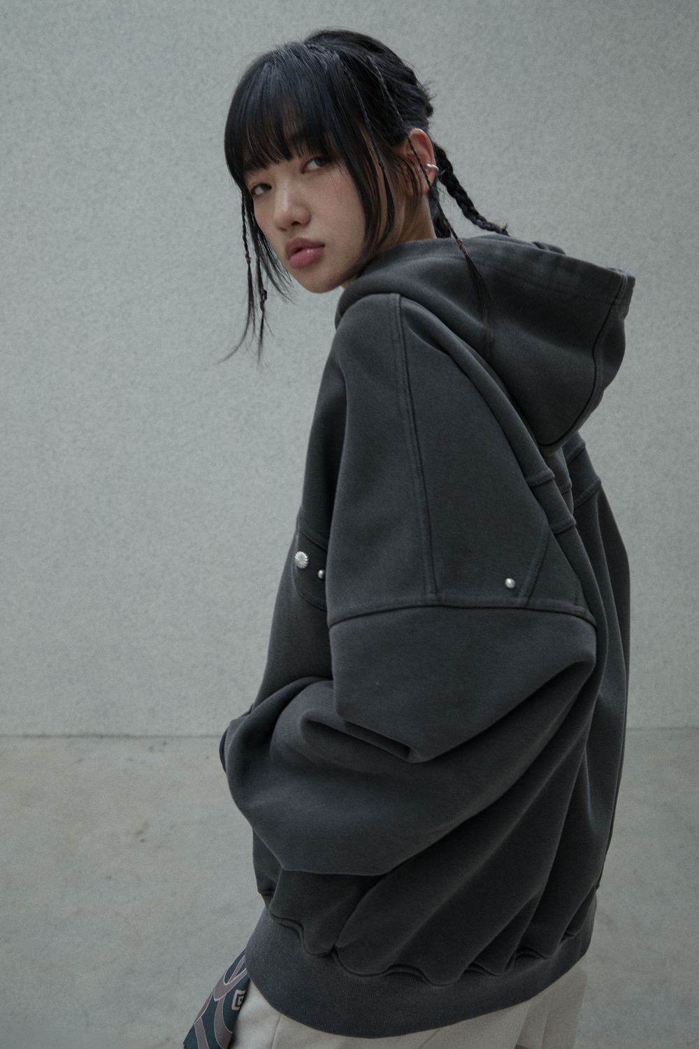 Pigment Stud Hood Zip-Up | ファッション通販サイト NUGU