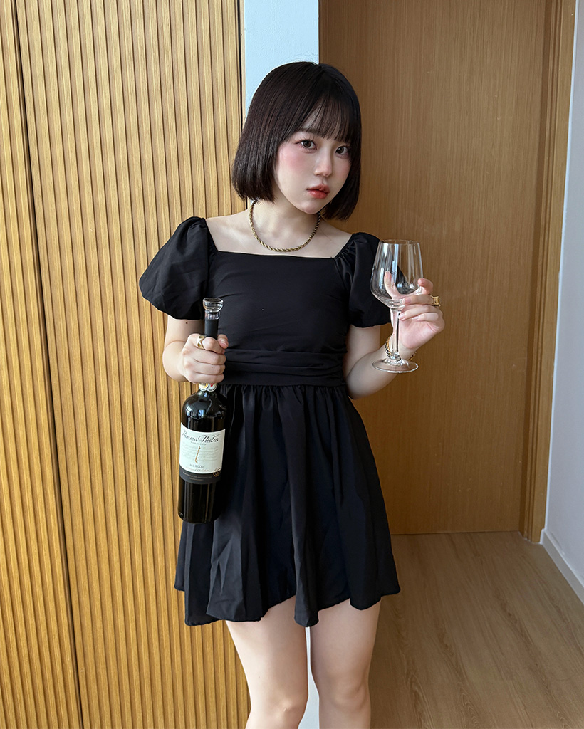 パフスリーブオフショルダーミニワンピース | ファッション通販サイト NUGU