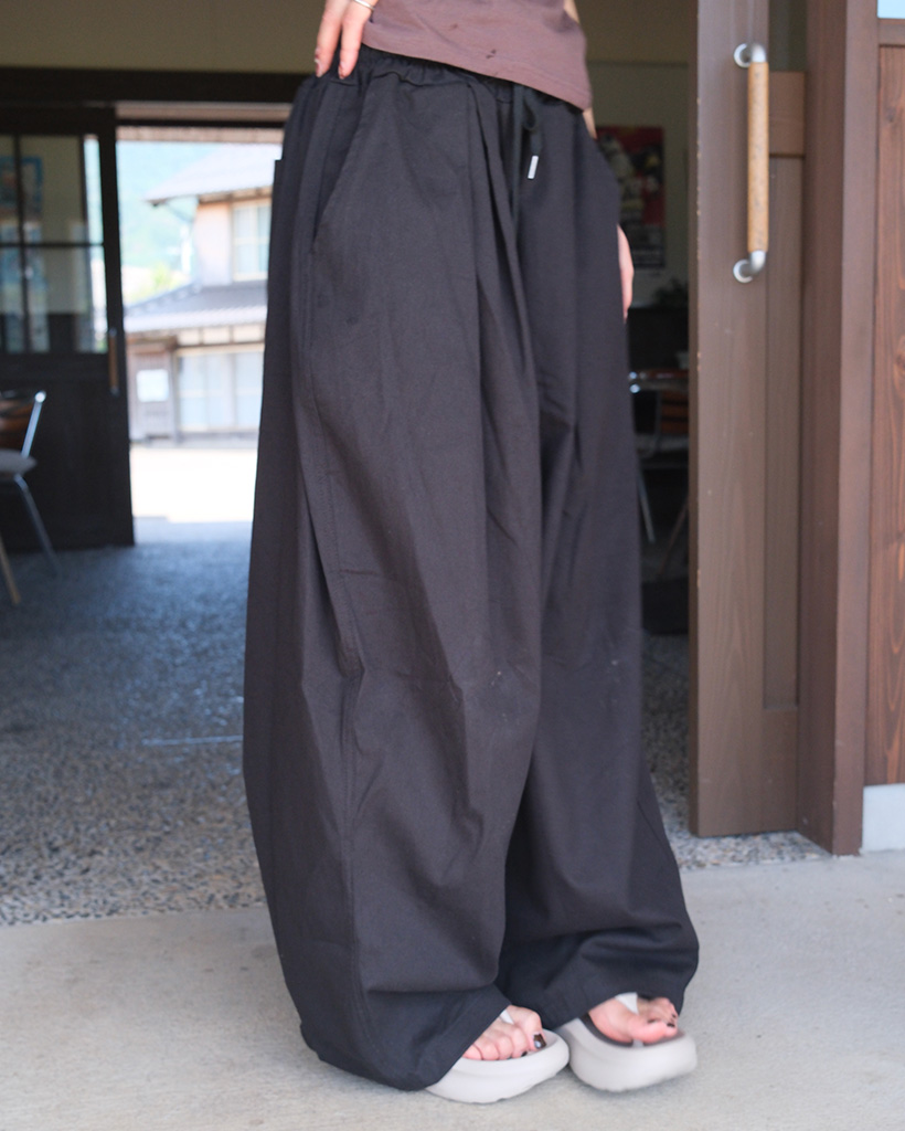 ayu様【極美品】9090 ワイドパンツ オリジナルバルーンパンツ 2022 ツイルバルーンワイドパンツ | ファッション通販サイト NUGU