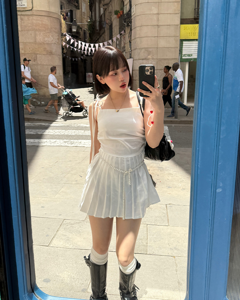 サテンプリーツミニワンピース | ファッション通販サイト NUGU