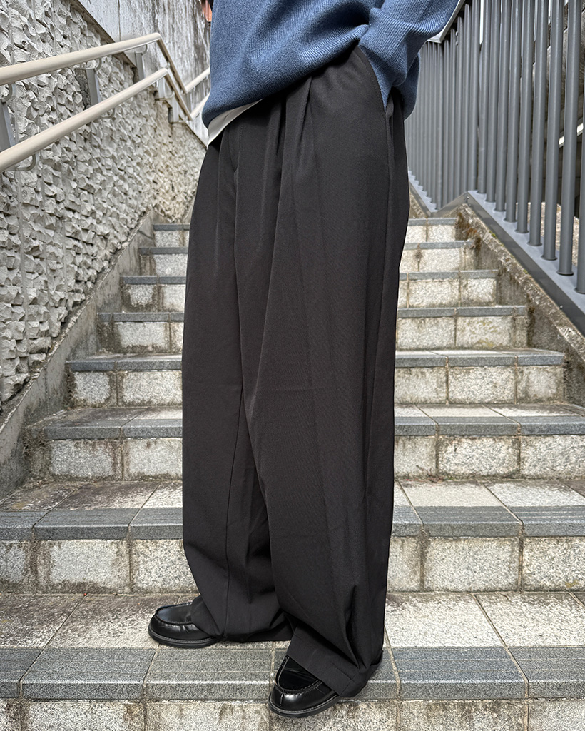 ワイドピンタックスラックス | ファッション通販サイト NUGU