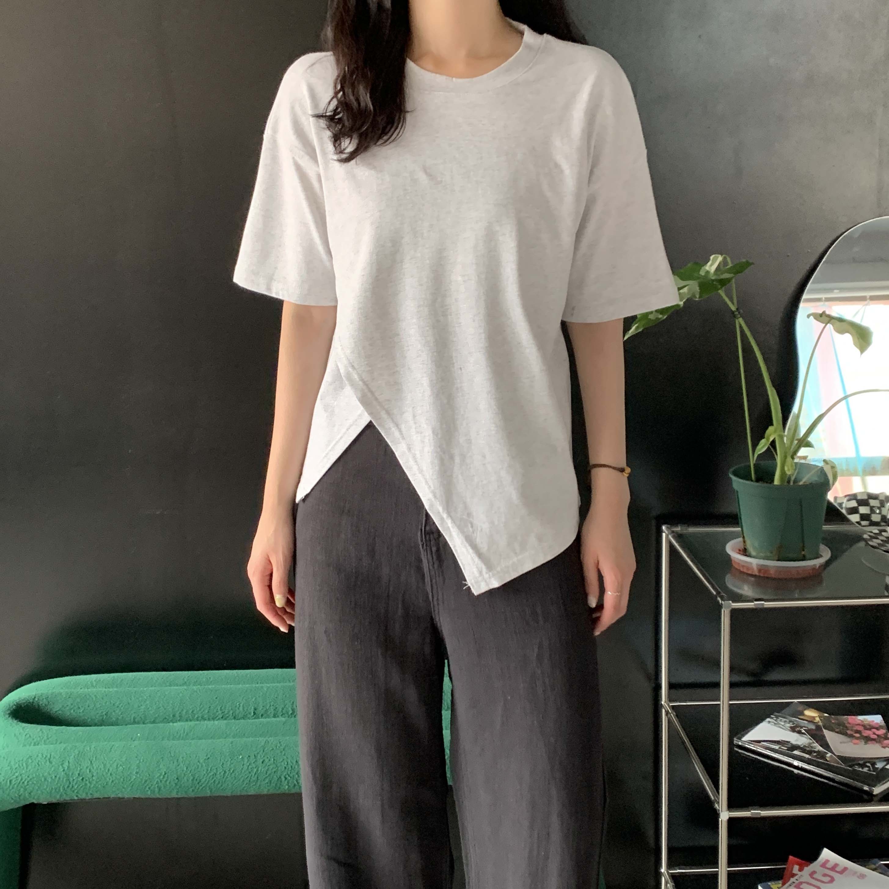 斜めアシンメトリーラウンド半袖Tシャツ(3color)