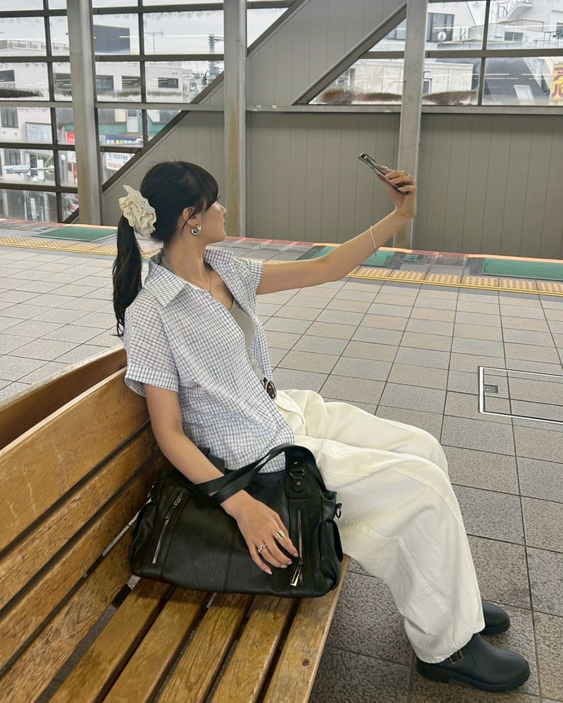 サイドタック入りバルーンフィットパンツ | ファッション通販サイト NUGU