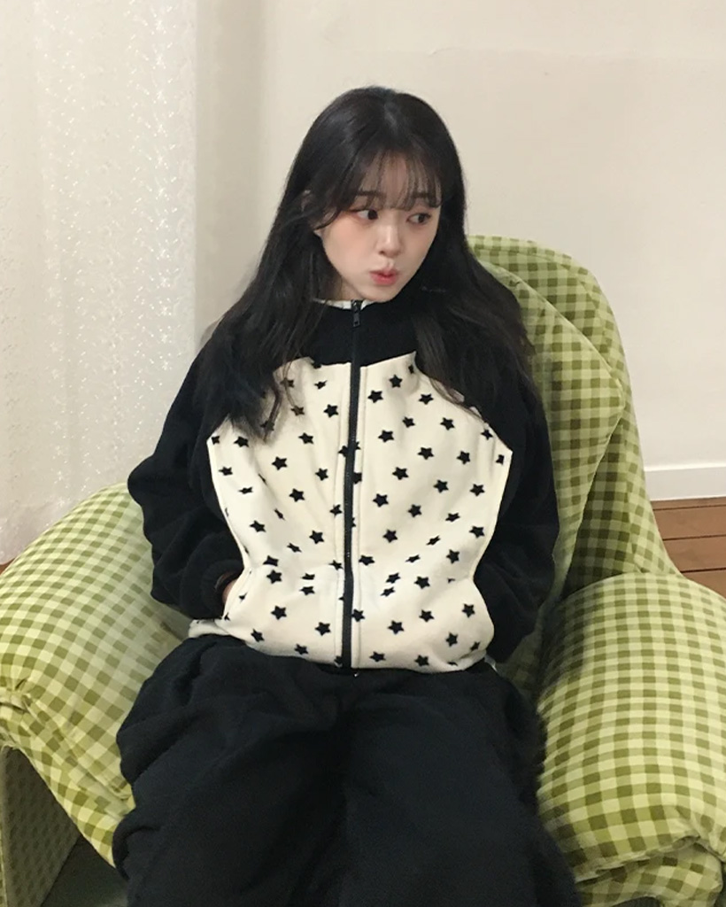 スター柄バイカラーフリースラグランジップアップ