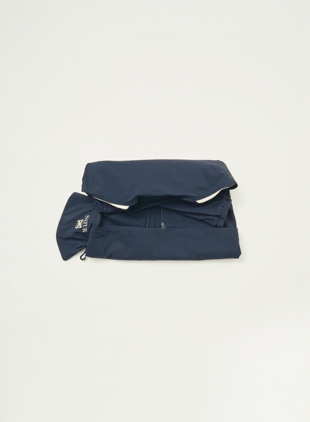 W) Lawton Packable Windbreaker - Gray | ファッション通販