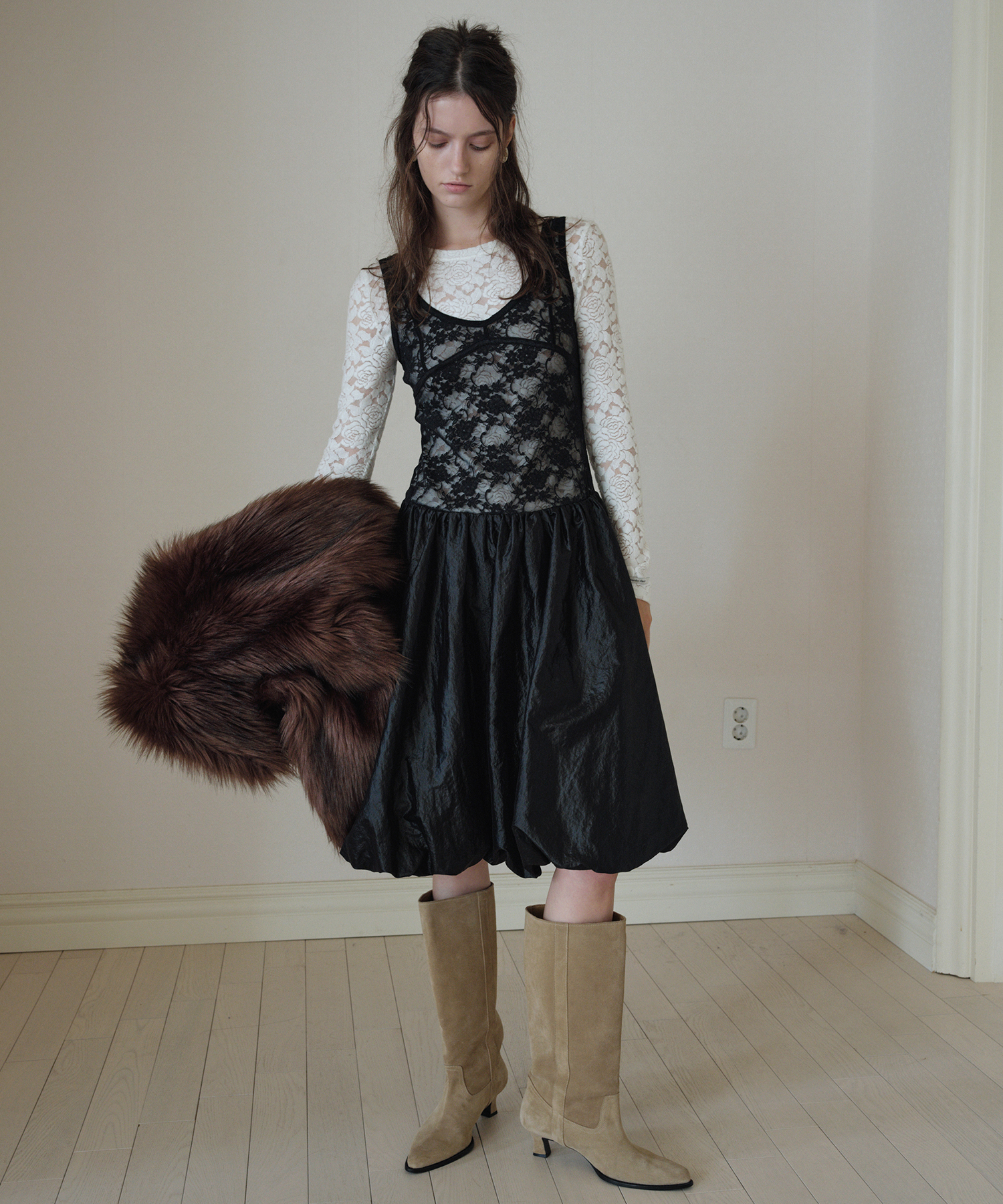 【購入特典】[yu x overdue flair] LACE COMBI BUBBLE DRESS_BLACK
