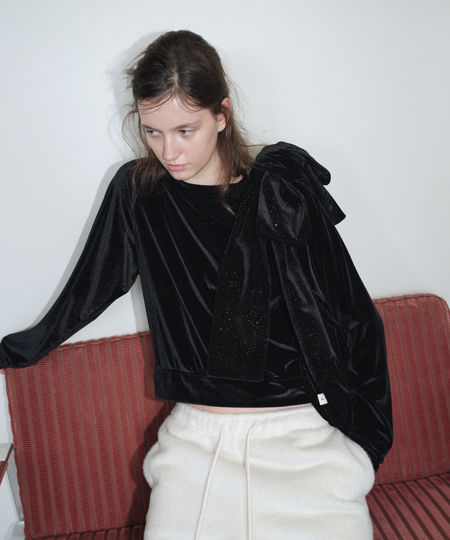 VELVET RAGLAN T-SHIRT_BLACK