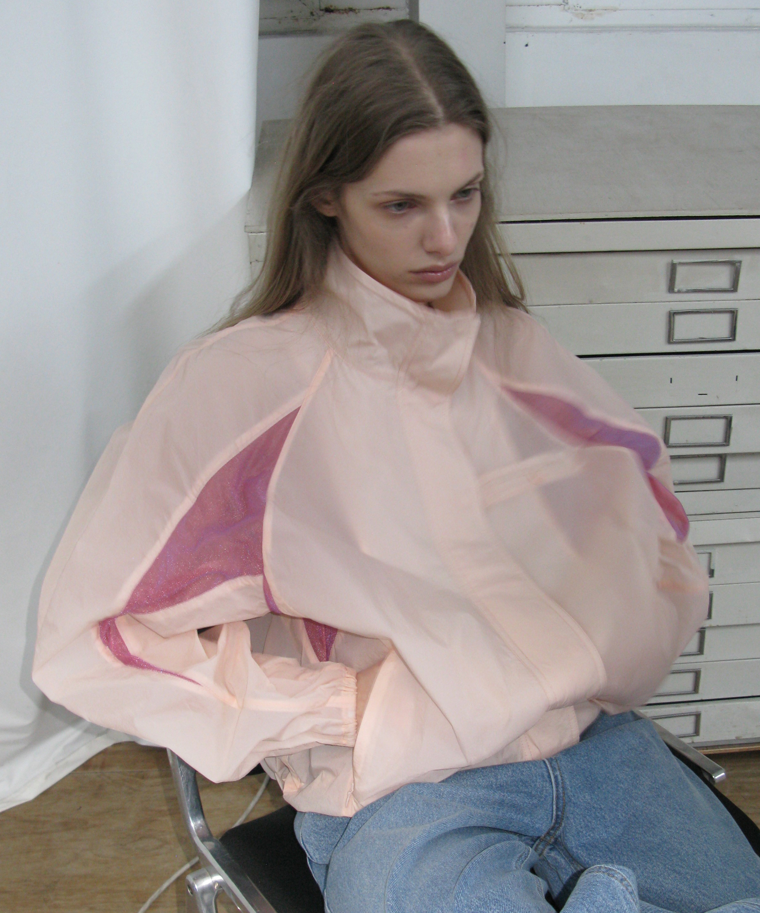 INCISION NYLON BLOUSON JUMPER_LIGHT PEACH/PURPLE