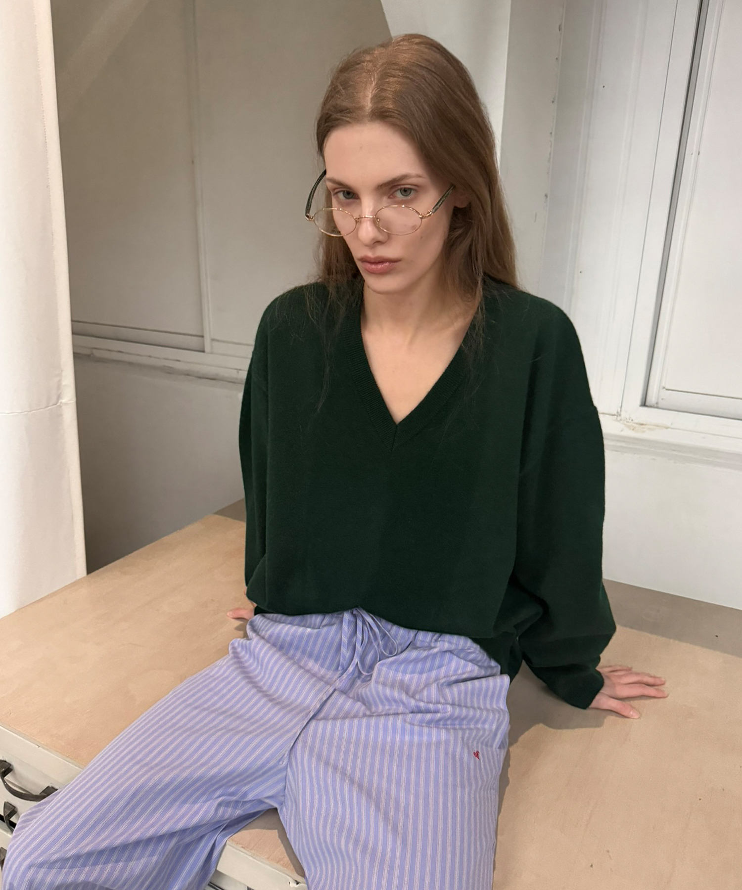 CLASSIC V-NECK KNIT_DARK GREEN