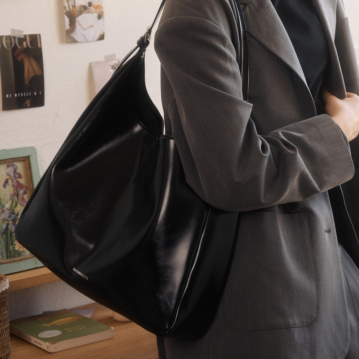 Lumière Shoulder Bag 452431002 (Black)