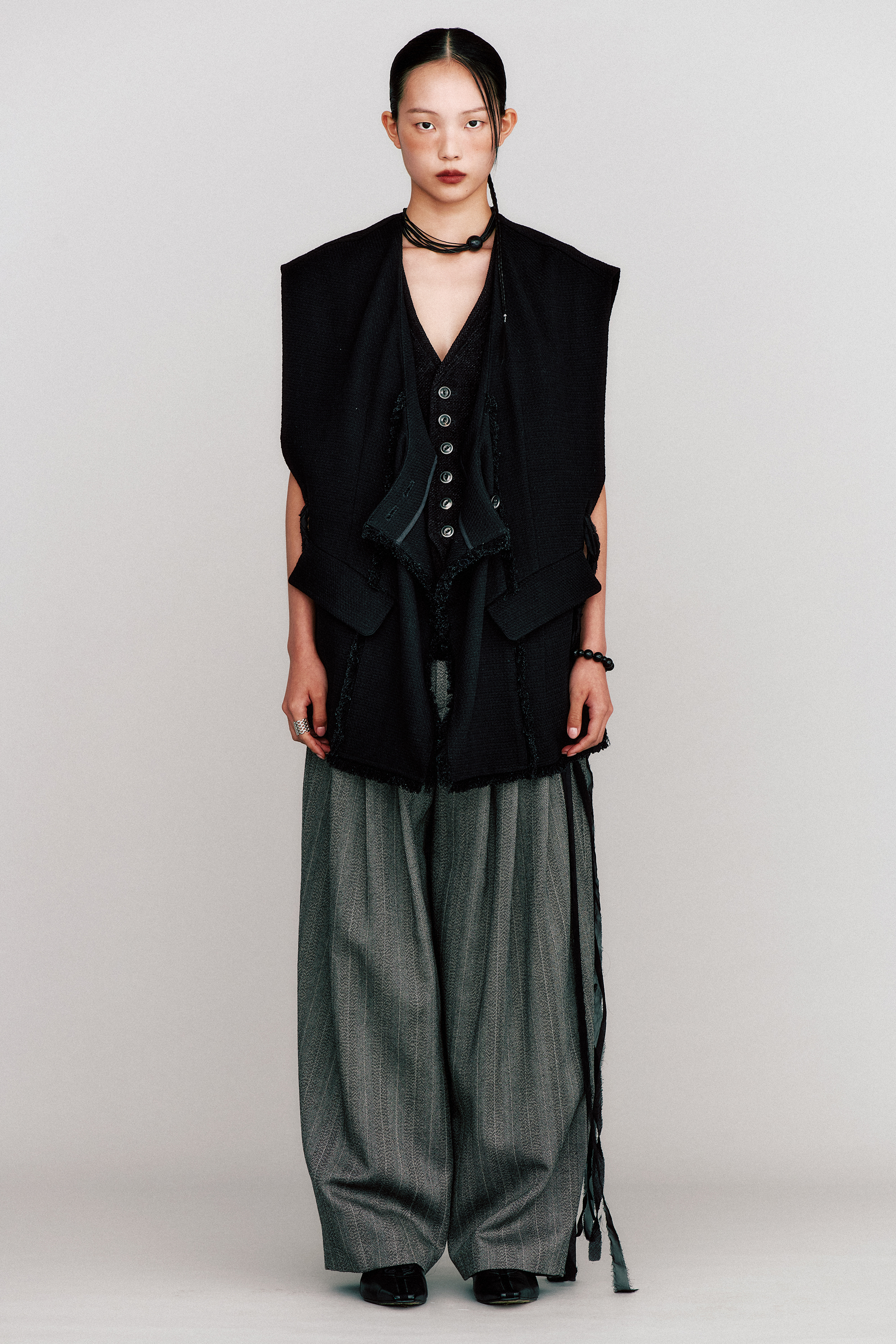 トップス Obzee Kang Jin young Gothic vest Genie Tweed Oversized Vest | ファッション通販サイト NUGU