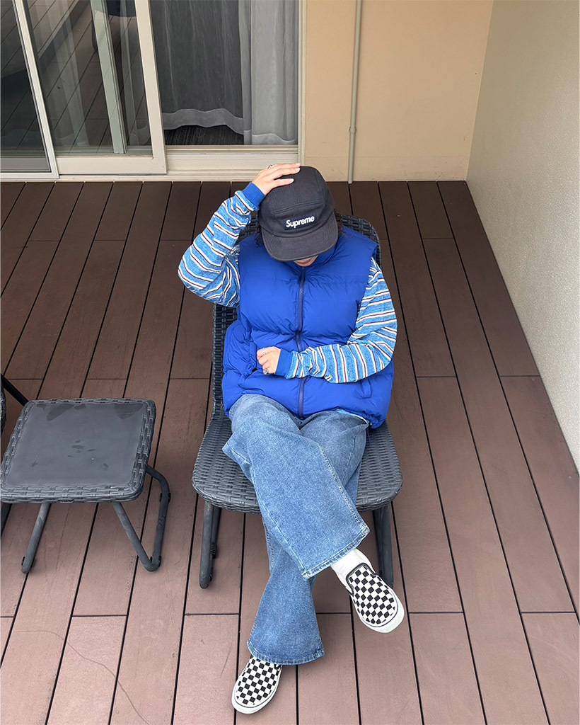 ストレートデニムパンツ