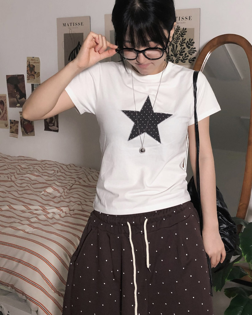 しゅわりん ドットスターステッチクロップド半袖Tシャツ | ファッション通販