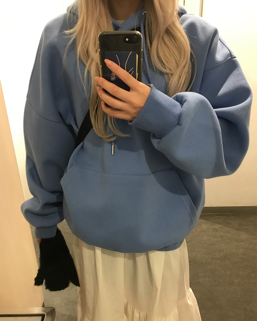 オーバーサイズパーカー