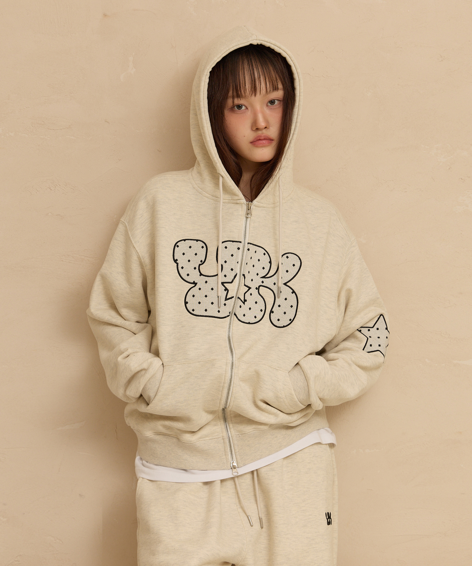 YK Applique Dot Hood Zip Up OATMEAL