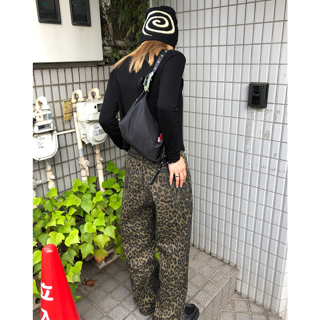 ユニークレオパードワイドパンツ | ファッション通販サイト NUGU