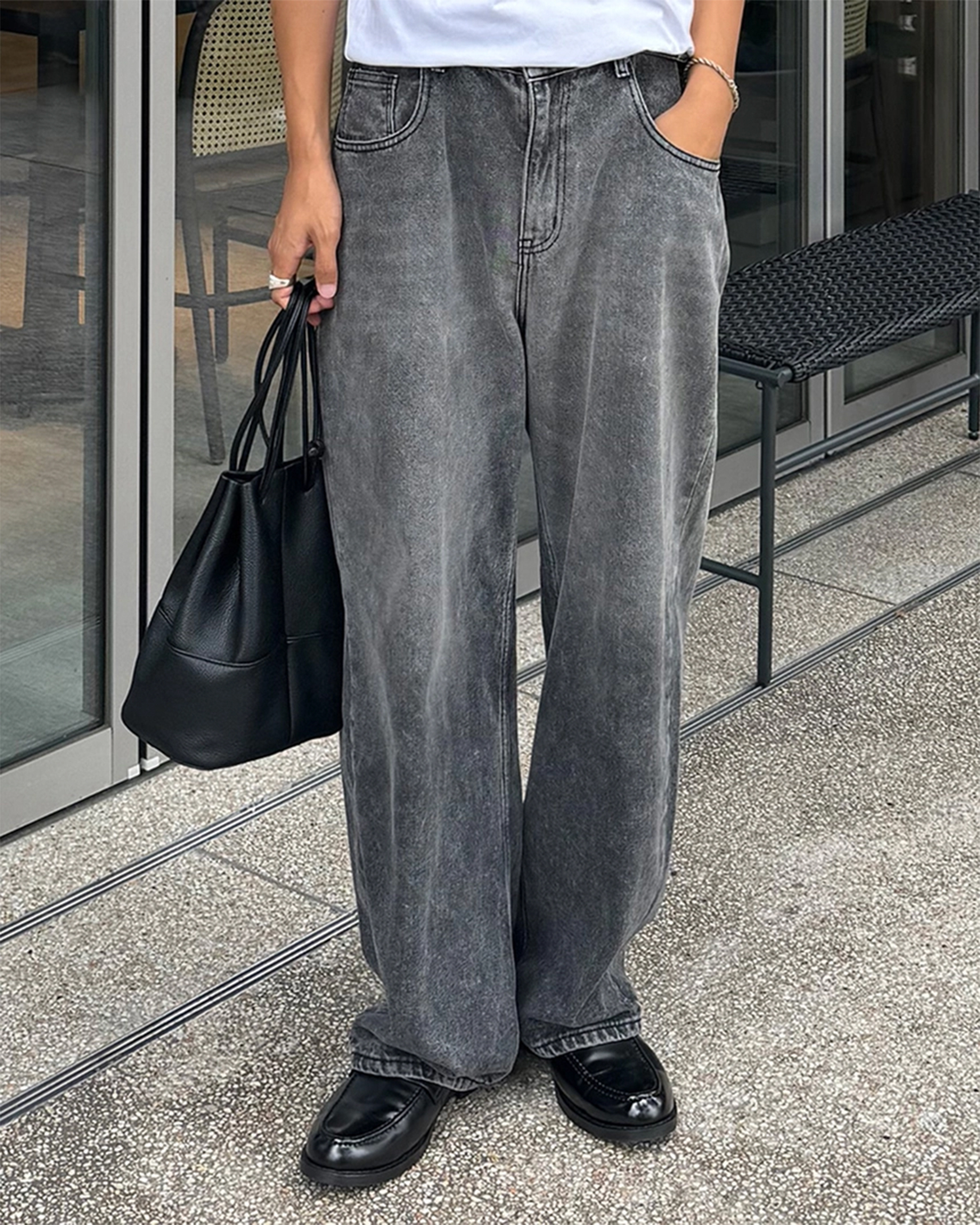 【お値下げ】  フリンジストローハンドバッグ ブラック Tod's フリンジ ハンドバッグ | ブラック | FARFETCH JP