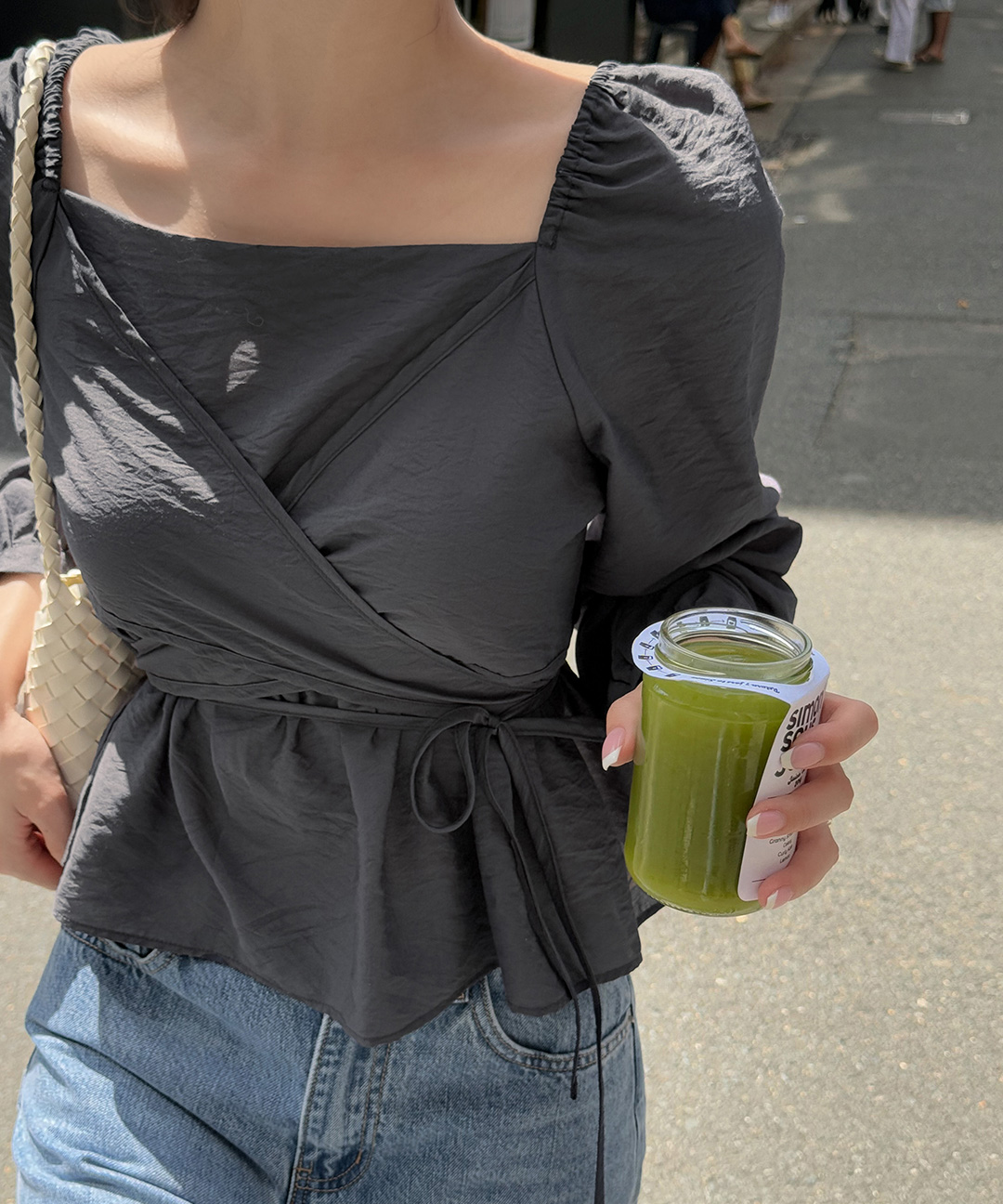 ウエストマークブラウス