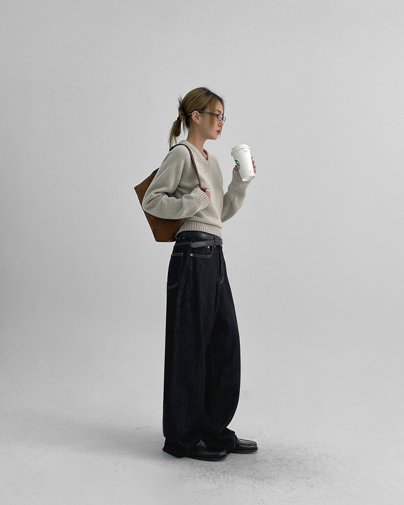 ORIGINAL] Vネックニット (ウール50％) | ファッション通販サイト NUGU