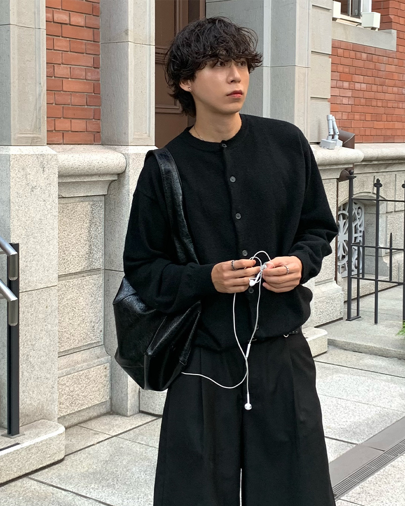 ベーシックラウンドボタンカーディガン