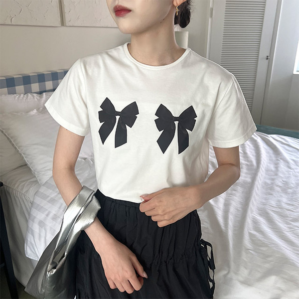 リボンプリントTシャツ | ファッション通販サイト NUGU