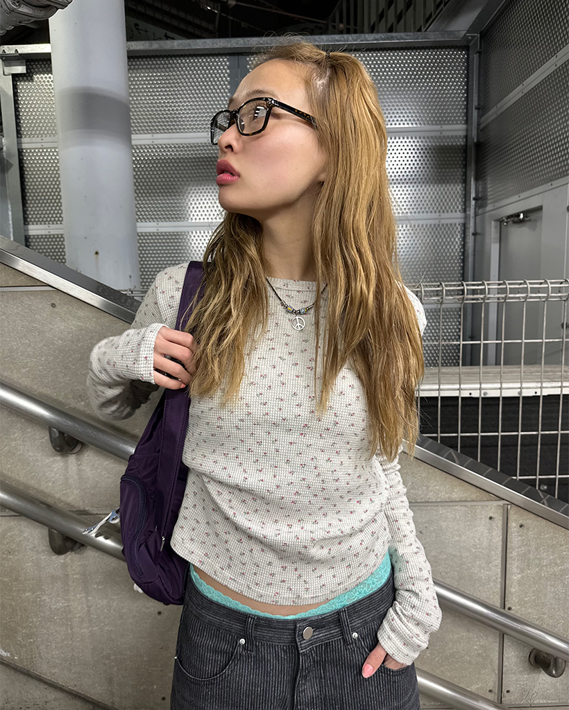 ワッフルミニフラワースリムロングスリーブカットソー