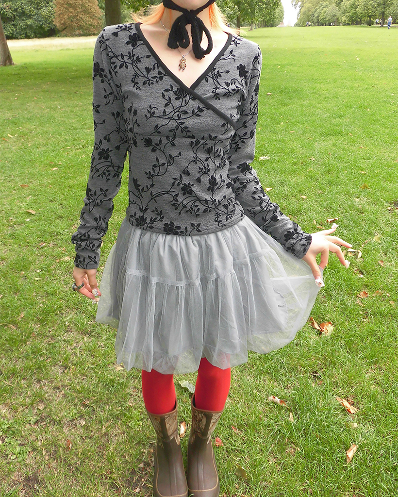 メルヘンレタリングダブルジップパー カー 紺色 nugu haku anji TTピンク2ウェイジップパーカー | ファッション通販サイト NUGU