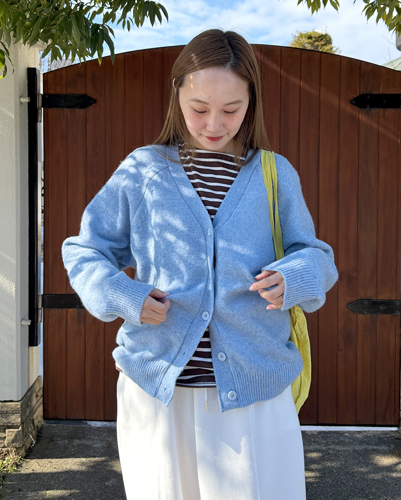 Yネックルーズカーディガン