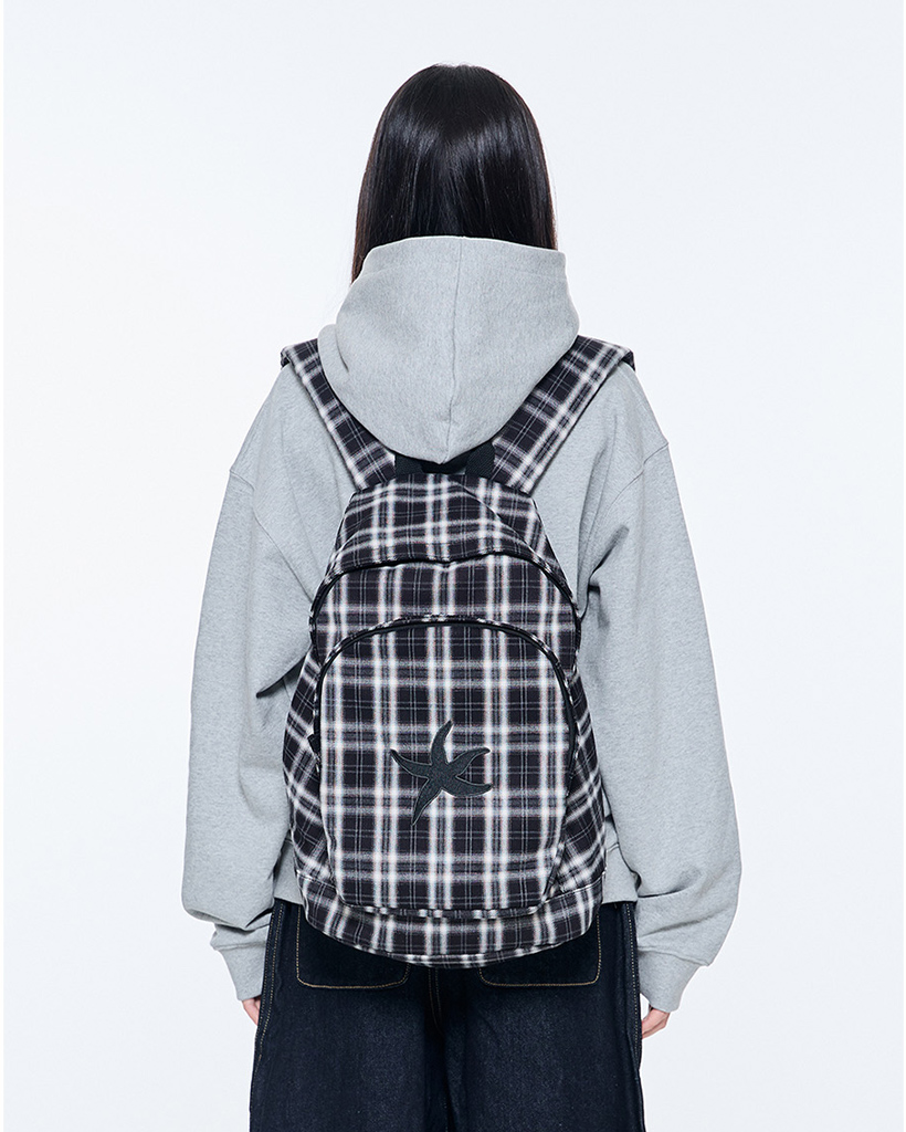 TCM starfish check backpack (black)