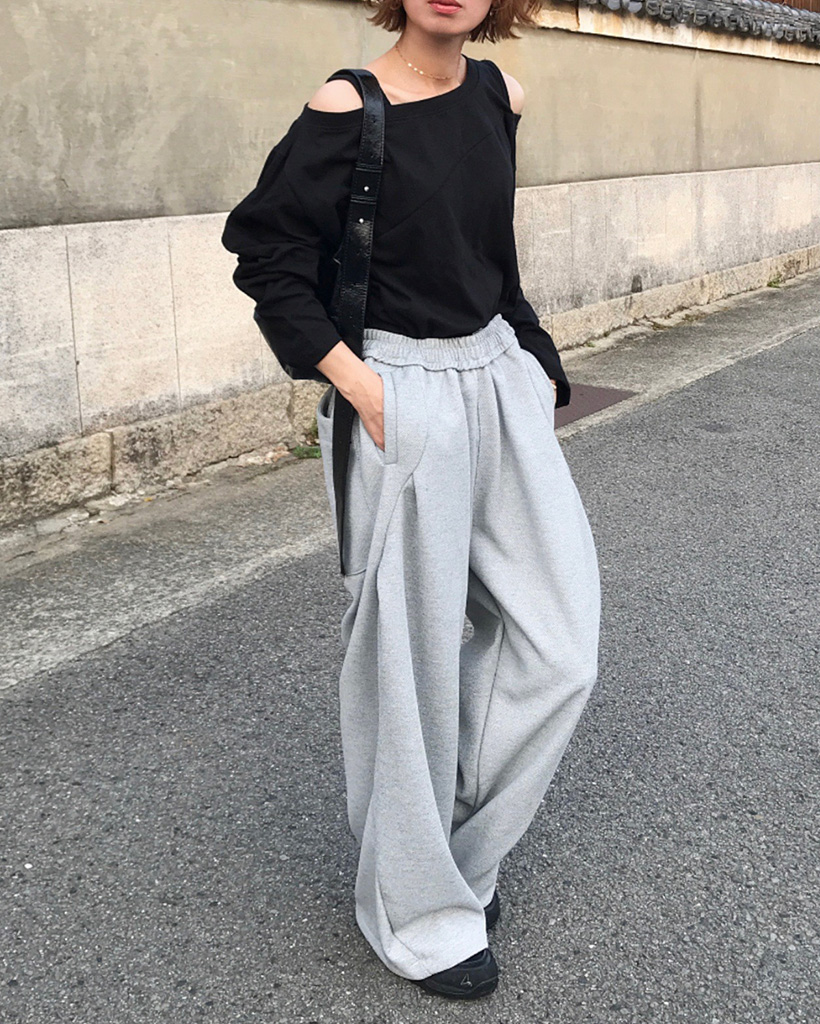 バルーンスウェットパンツ