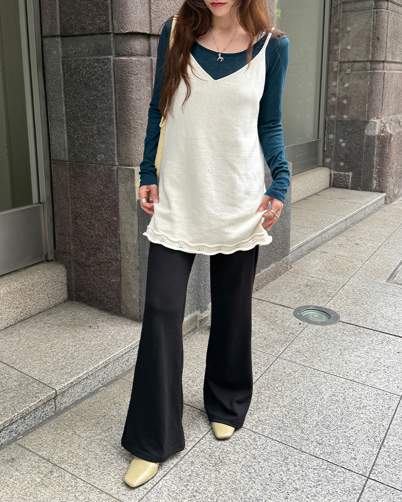 ブーツカットイージーパンツ