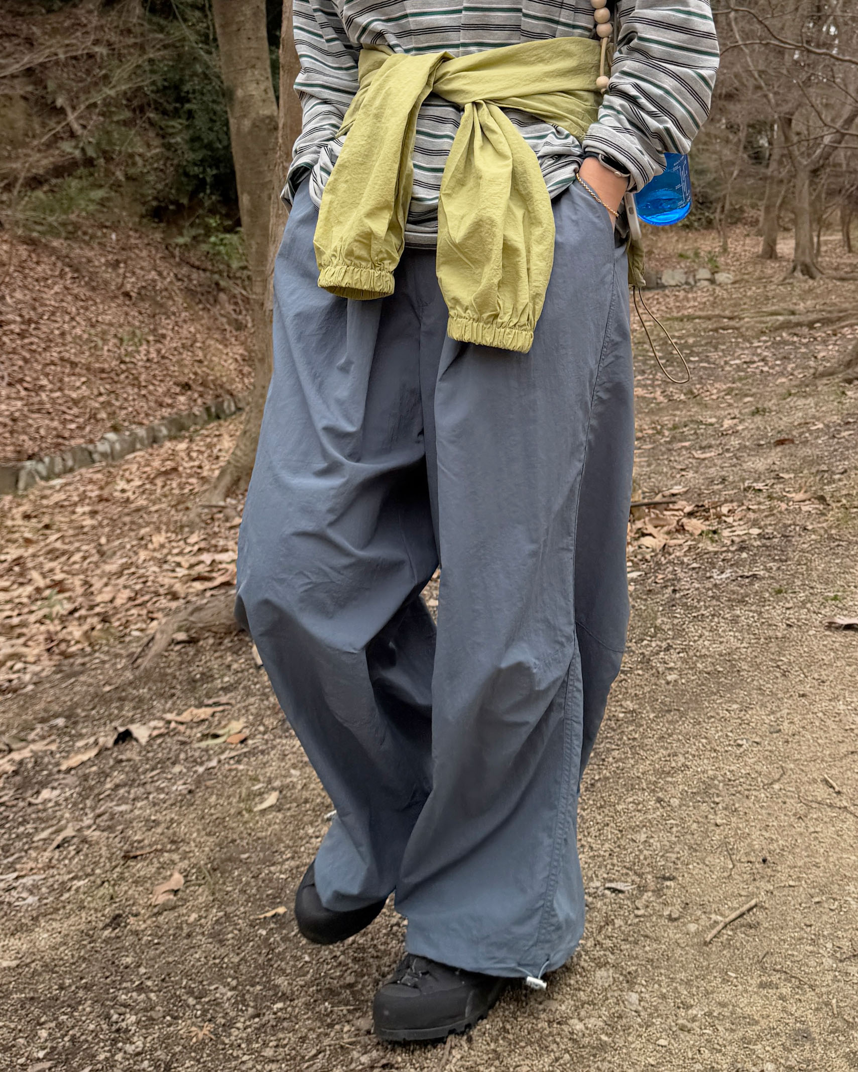 バルーンフィットナイロンパンツ